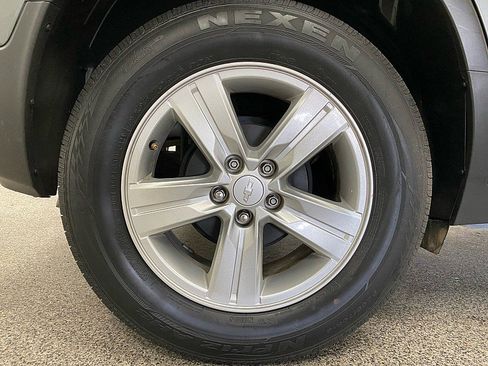 Used 2020 Chevrolet Trax LT w/ LT Convenience Package image 25