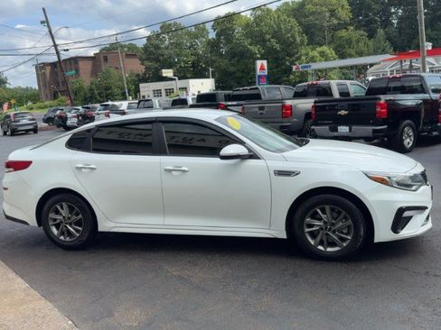 Used 2019 Kia Optima LX FWD image 5