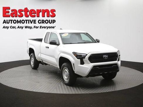 Used 2024 Toyota Tacoma SR RWD image 46