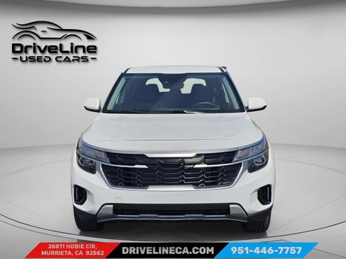 Used 2026 Kia Seltos LX AWD/4WD image 2