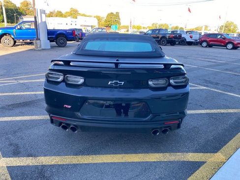 Used 2019 Chevrolet Camaro LT image 4