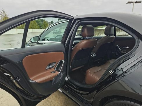 Used 2020 Mercedes-Benz A 220 image 17