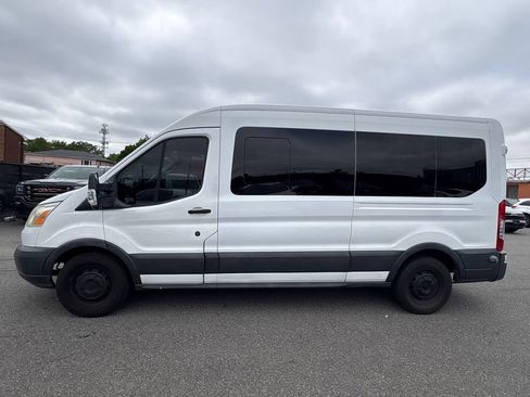 Used 2016 Ford Transit 350 XLT RWD image 4