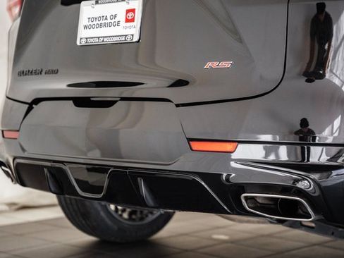 Used 2023 Chevrolet Blazer RS w/ Driver Confidence II Package image 9