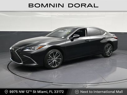 Used 2025 Lexus ES 300h w/ Premium Package