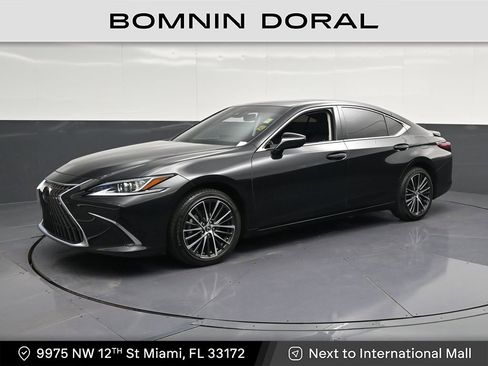 Used 2025 Lexus ES 300h w/ Premium Package FWD image 1