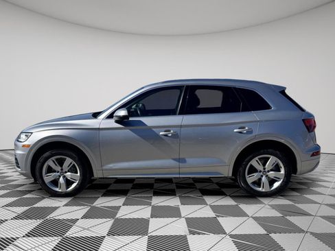 Used 2018 Audi Q5 Premium Plus image 2