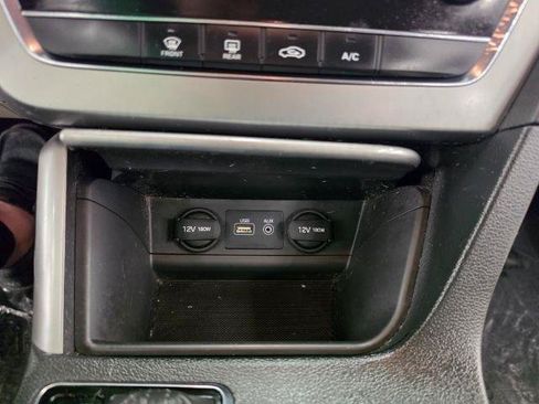 Used 2015 Hyundai Sonata SE FWD image 24
