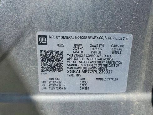 Used 2023 GMC Terrain SLE w/ Driver Convenience Package FWD image 12