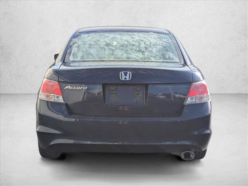 Used 2010 Honda Accord LX-P image 6