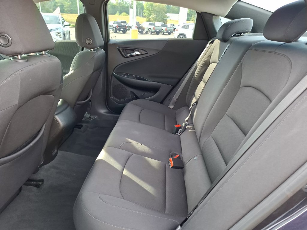 Used 2022 Chevrolet Malibu LS FWD image 26