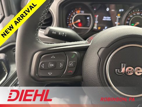 Certified 2026 Jeep Wrangler Willys image 22