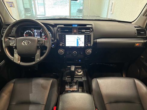 Certified 2023 Toyota 4Runner 40th Anniversary SE image 10