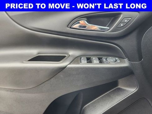 Used 2023 Chevrolet Equinox LT FWD image 24
