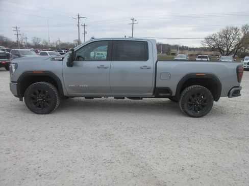 New 2026 GMC Sierra 2500 AT4 image 10