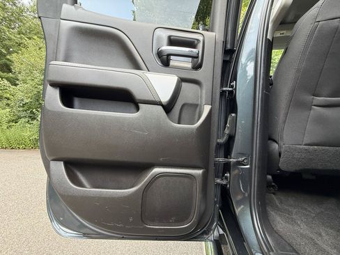 Used 2019 Chevrolet Silverado 1500 LT w/ All Star Edition AWD/4WD image 17