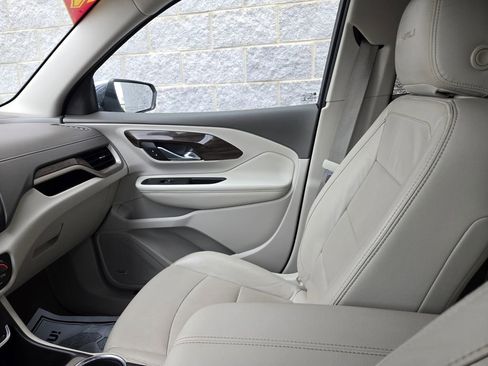 Used 2020 GMC Terrain Denali w/ Denali Premium Package AWD/4WD image 32