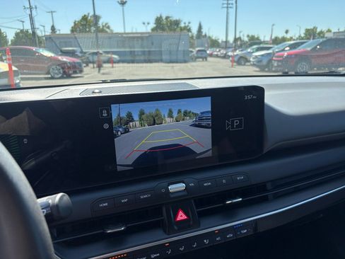 Used 2025 Kia K4 FWD image 23