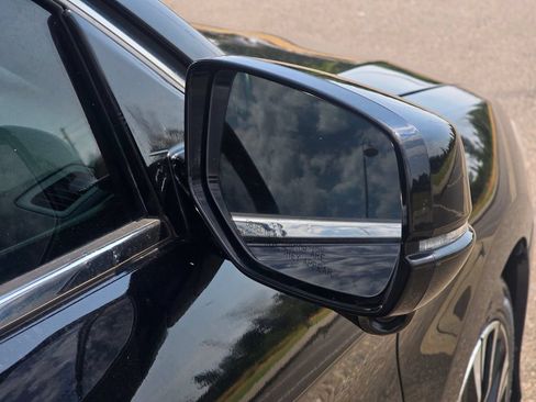 Used 2017 Honda Accord EX-L image 19