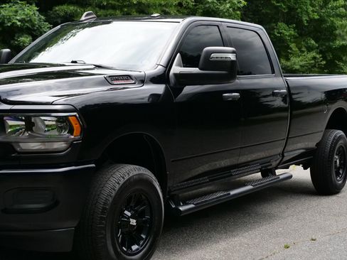 Used 2024 RAM 2500 Tradesman AWD/4WD image 38
