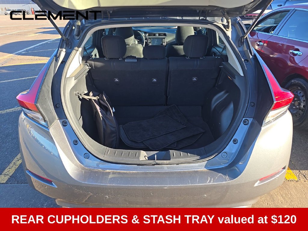 Used 2025 Nissan Leaf S FWD image 7