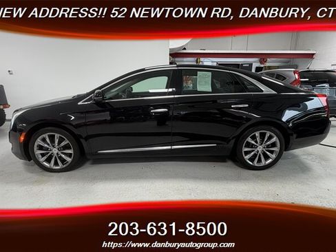 Used 2014 Cadillac XTS FWD image 2