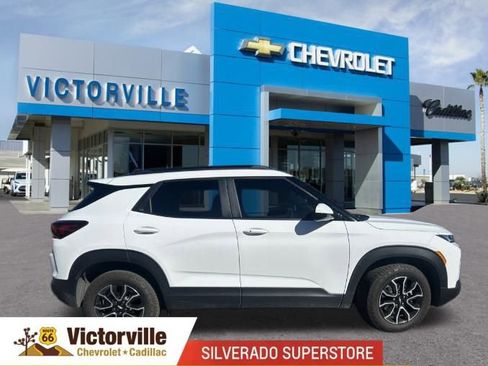 Used 2023 Chevrolet TrailBlazer ACTIV w/ Convenience Package image 1