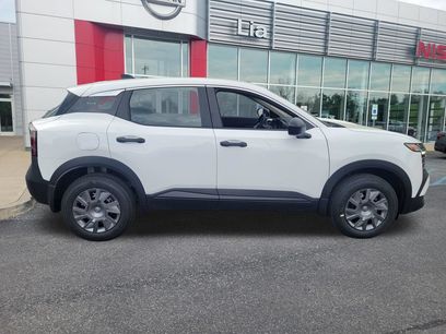New 2026 Nissan Kicks S