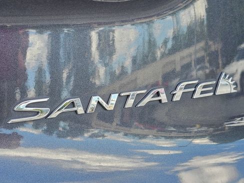 Used 2022 Hyundai Santa Fe Limited FWD image 12