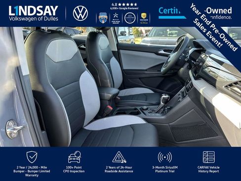 Certified 2022 Volkswagen Taos SEL w/ Panoramic Sunroof Package image 15