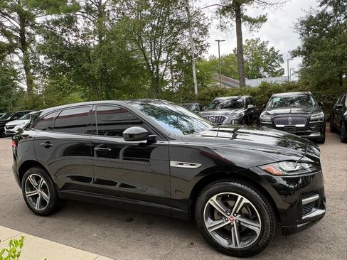 Used 2020 Jaguar F-PACE R-Sport AWD/4WD image 5
