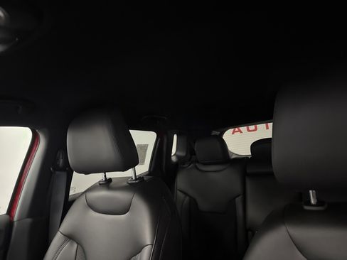 New 2025 Jeep Compass Latitude image 26