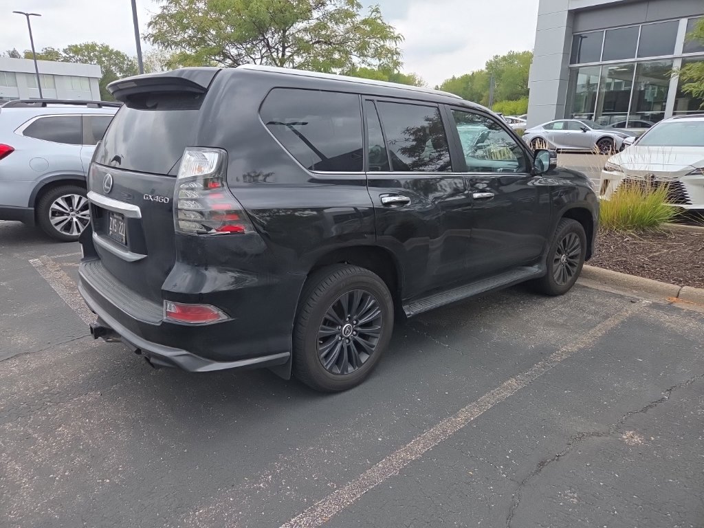 Used 2023 Lexus GX 460 Premium w/ Accessory Package AWD/4WD image 13