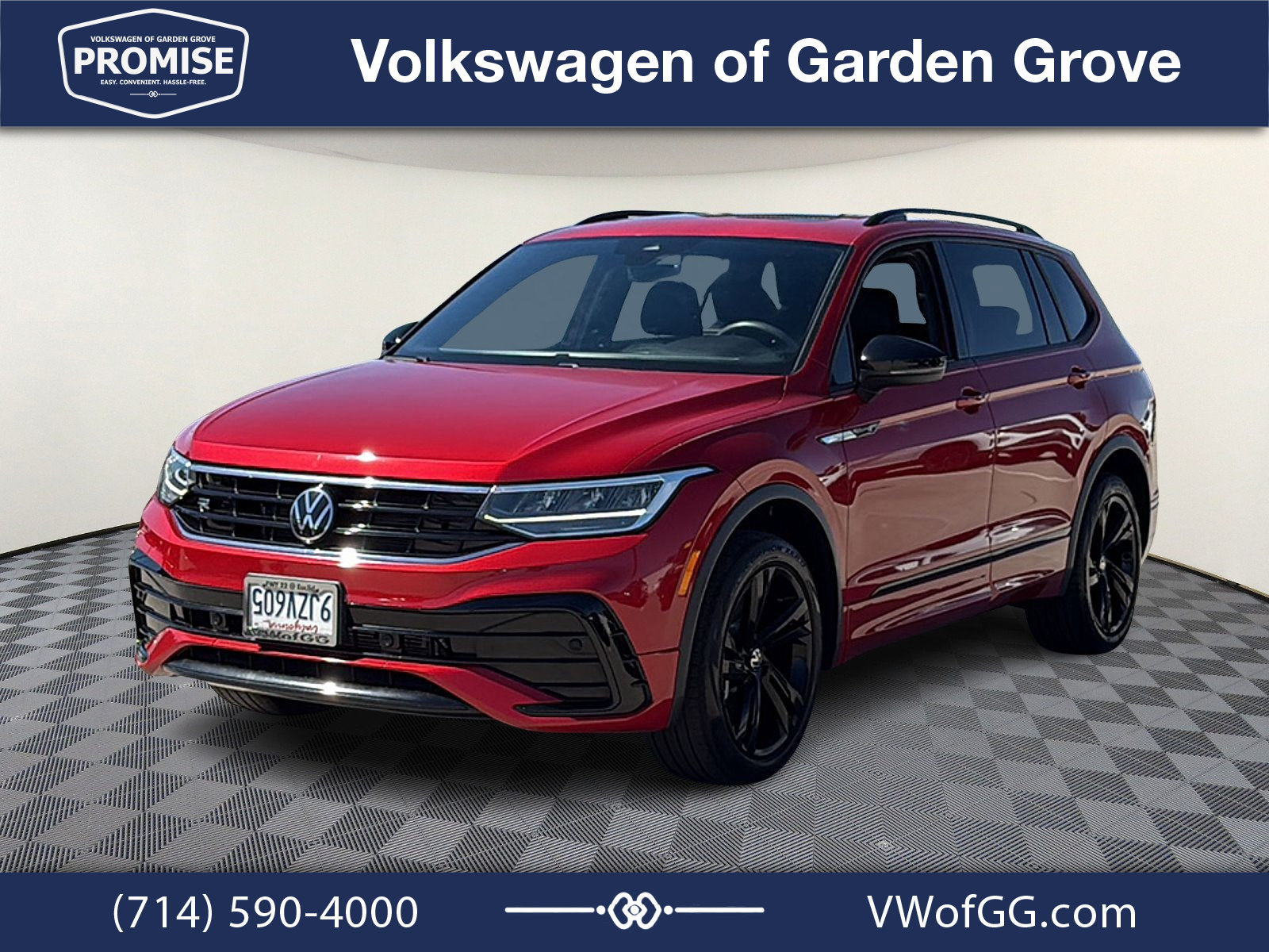 Used 2024 Volkswagen Tiguan SE R-Line FWD image 4