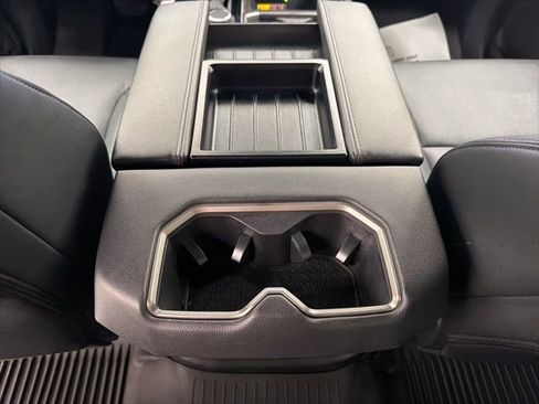 Used 2025 Toyota Tundra Limited AWD/4WD image 48