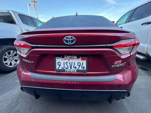 Used 2024 Toyota Corolla SE image 6