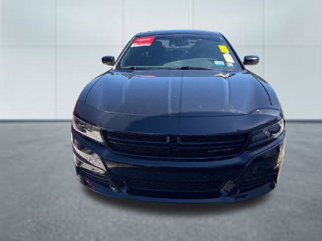 Used 2019 Dodge Charger SXT AWD/4WD image 6