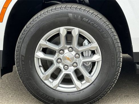 New 2026 Chevrolet Tahoe LS image 38