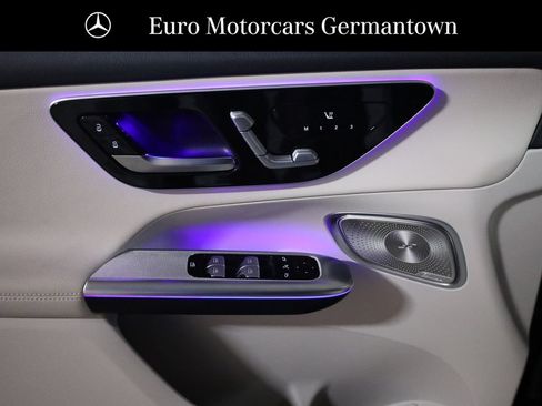 Used 2026 Mercedes-Benz GLC 300 4MATIC image 8