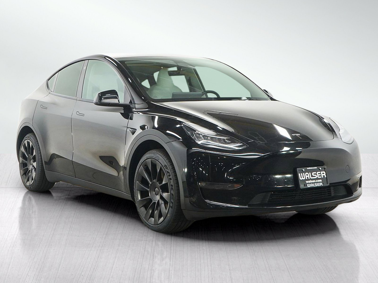 Used 2023 Tesla Model Y Long Range AWD/4WD image 7