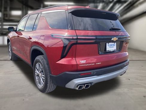 New 2026 Chevrolet Traverse LT w/ Enhanced Driving Package image 8