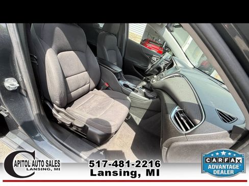 Used 2018 Chevrolet Malibu LT FWD image 19