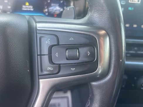 Used 2017 Nissan Pathfinder SV AWD/4WD image 31
