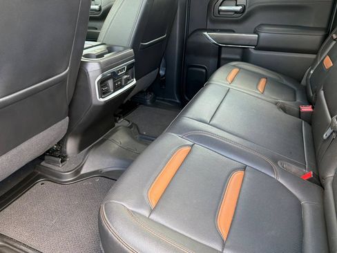 Used 2021 GMC Sierra 1500 AT4 w/ AT4 Value Package AWD/4WD image 11