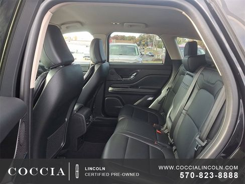 Certified 2024 Lincoln Corsair AWD image 10