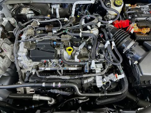 Certified 2022 Ford Escape SE image 9