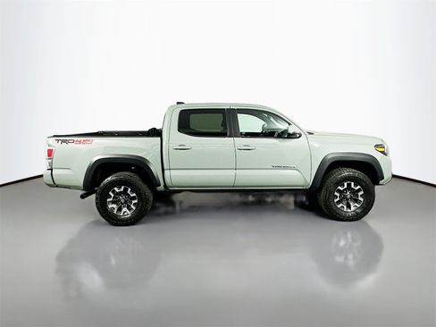 Used 2023 Toyota Tacoma TRD Off-Road image 8