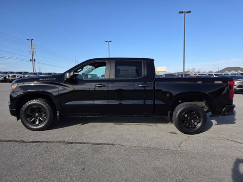 Used 2023 Chevrolet Silverado 1500 W/T w/ WT Convenience Package image 4