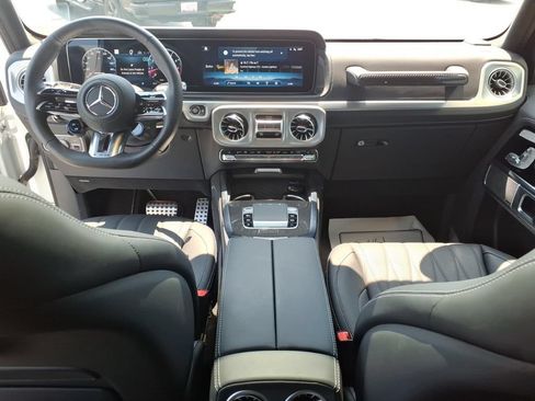 Certified 2025 Mercedes-Benz G 63 AMG 4MATIC image 30