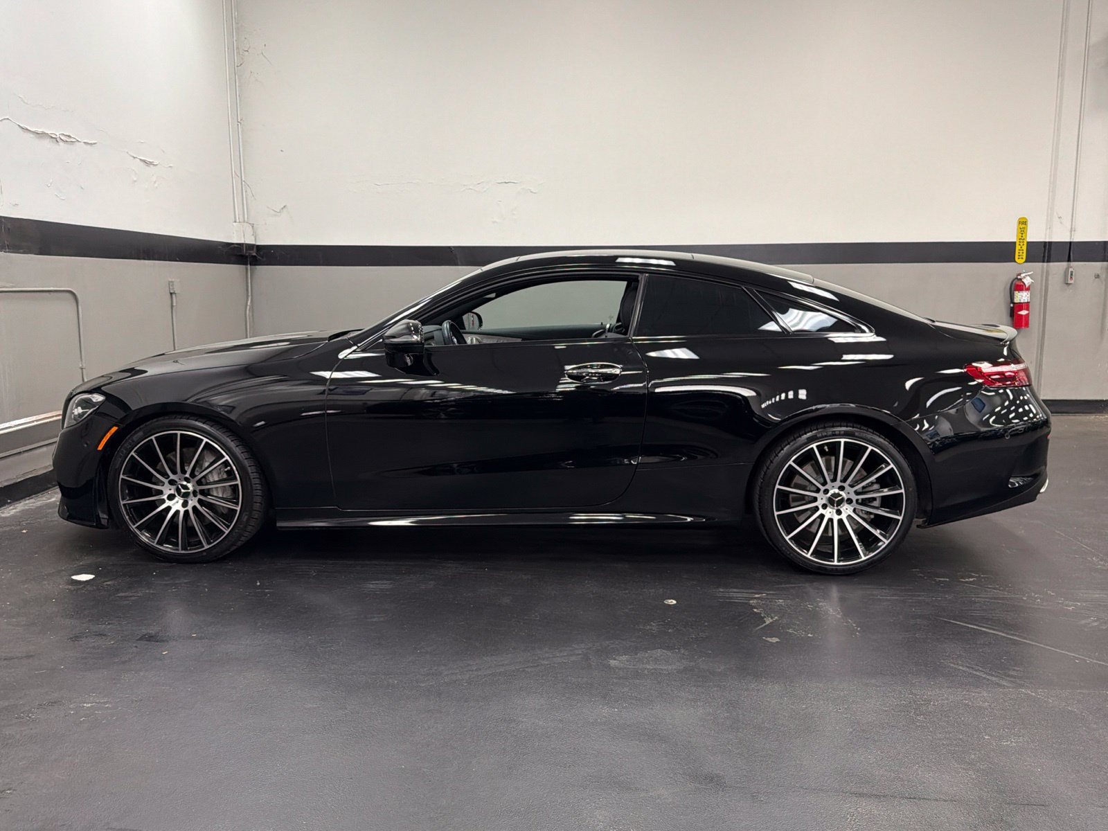 Used 2022 Mercedes-Benz E 450 Coupe image 10
